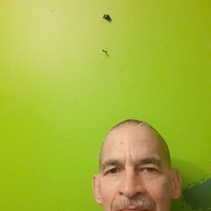 Meet your Posher, Yves